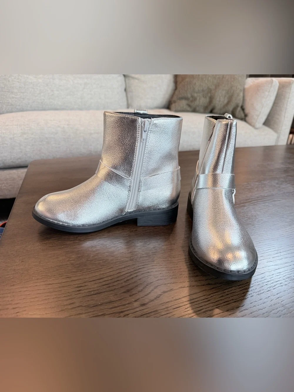 NWOT Dolce Vita Black Girls Size 3 Ankle Boots with Metallic Accent